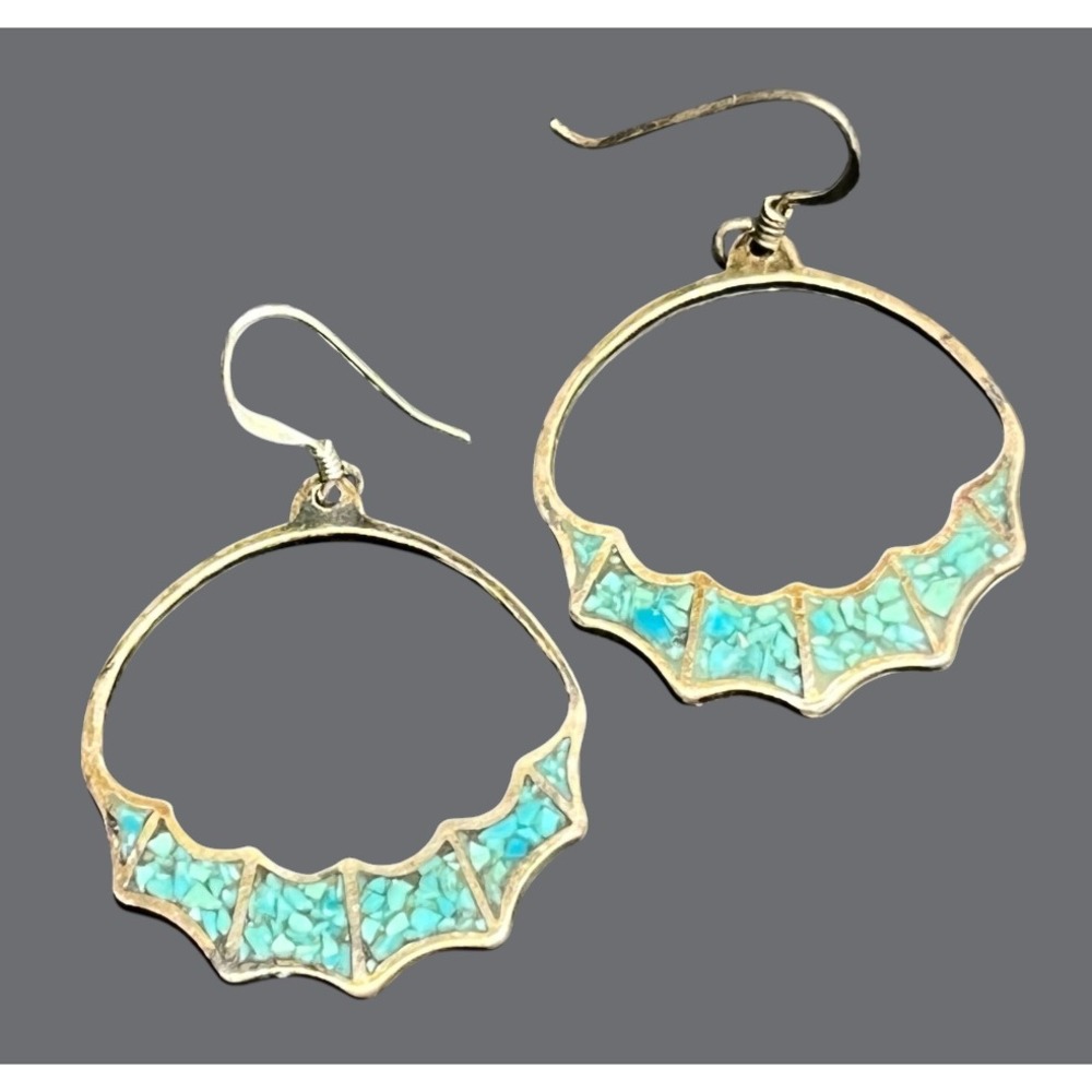 VTG Sterling Silver DANGLE EARRINGS Crushed Blue Turquoise SCALLOPED OPEN CIRCLE